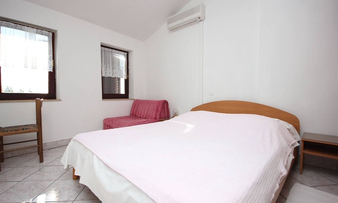 Punta Kriza Apartment | Studio flat with air-conditioning Punta križa, Cres (AS-383-a)