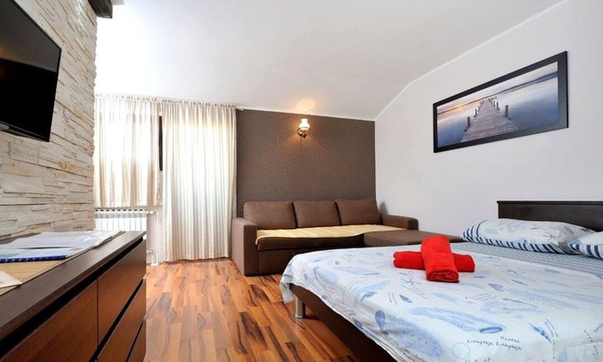 Sukosan Apartment | Studio flat with balcony Sukošan, Zadar (AS-5906-a)