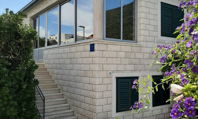 Trpanj Apartment | Studio flat with terrace Trpanj, Pelješac (AS-250-c)