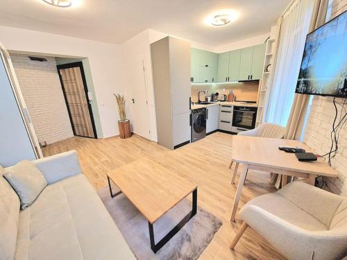 Varna Municipality Apartment | Studio Flora