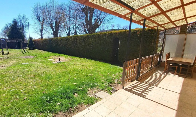 Pradelles Apartment | Studio for 4 people with private garden