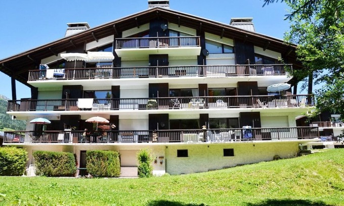 Les Contamines-Montjoie Apartment | Studio 276 south-facing, (4-minute walk to Lay gondola) heated indoor pool