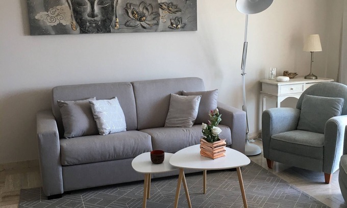 California - Pezou Apartment | STUDIO FULL SOUTH NEAR SEA