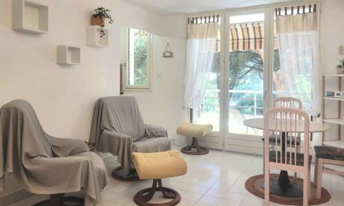 Frejus Plage Apartment | Studio Grand Confort
