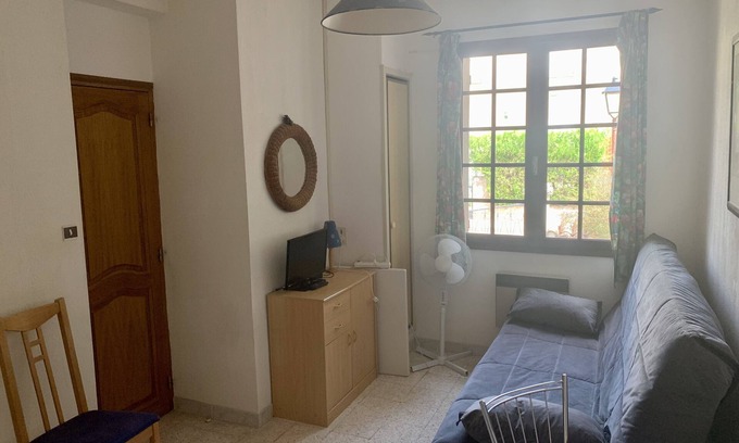 Les Salles-sur-Verdon Apartment | Studio in the heart of the village ideal for couples