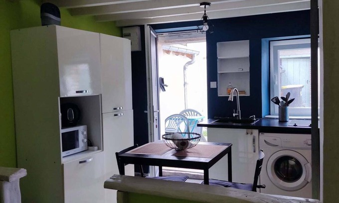 Romorantin-Lanthenay Apartment | Studio in the heart of Sologne