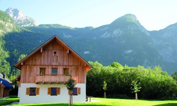 Obertraun Apartment | Studio in Obertraun by Hallstättersee
