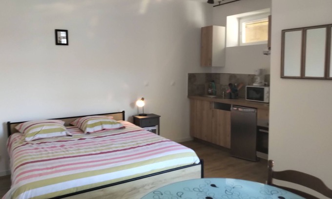 Saint-Nicolas Apartment | Studio L'authentique à Caen