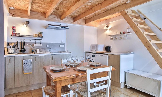 Saint-Julien-des-Landes Apartment | Studio Le Petit Julien
