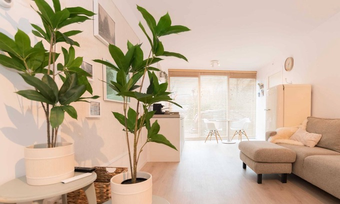 Schagen Apartment | Studio Loet Schagen S