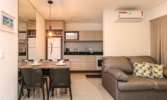 Reboucas Apartment | Studio Manhattan - Central - 7th005