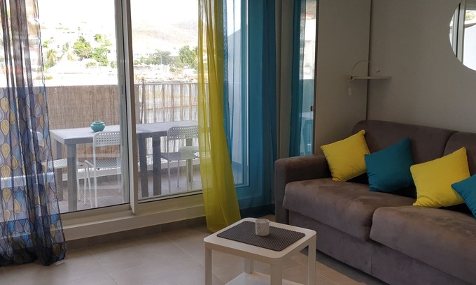 Marigot Apartment | Studio MARINA brand new comfort with views of the marina