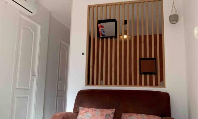 Ribaute-les-Tavernes Apartment | Studio Moderne Cozy