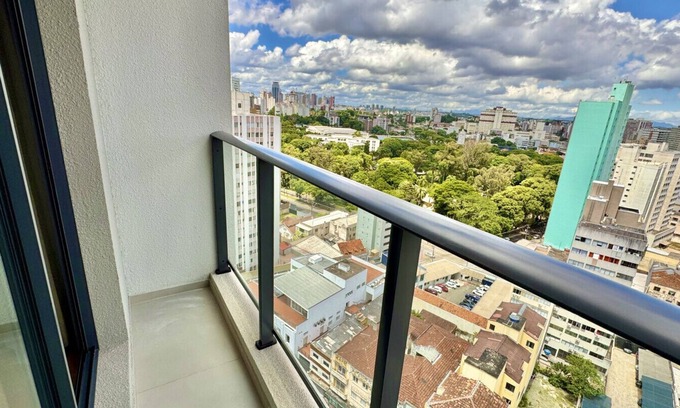 Matriz Apartment | Studio near Shopping Mueller complete with parking space and air conditioning