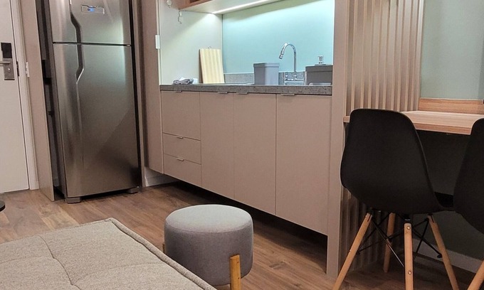 Indianopolis Apartment | Studio Novo e Completo na Melhor Localização de Moema