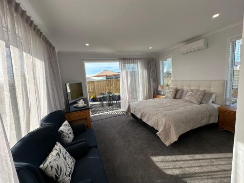 Wharewaka House | Studio on Patete
