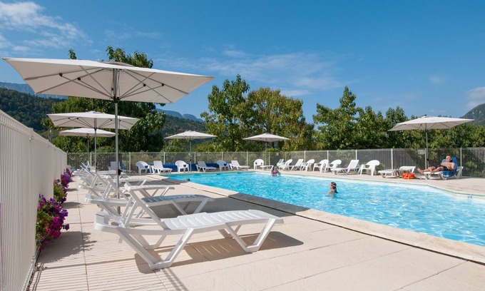Giez Apartment | Studio pour 5 | La plage à proximité | 2 piscines