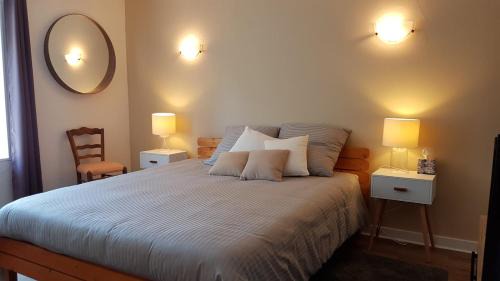 Saint-Genes-Champanelle House | Studio proche Chaine des Puys, SDB privée, kitchenette