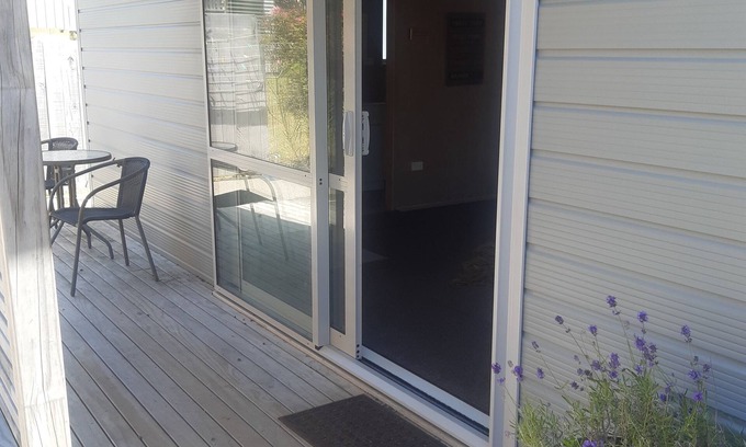 Raumati Beach Apartment | Studio steps away from Raumati villiage, and short walk to beach