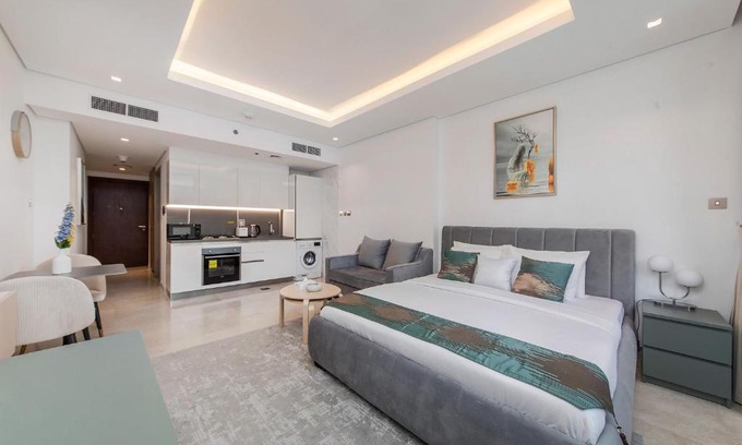 Downtown Dubai Apartment | Studio Sterling BusinessBay