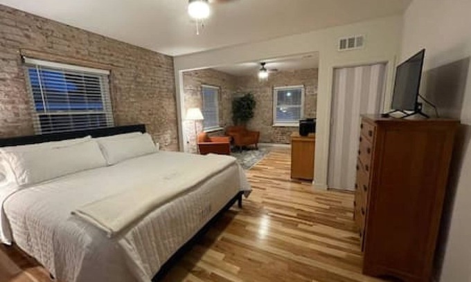 Augusta Apartment | Studio Suite - One Bedroom Apartment, Sleeps 2