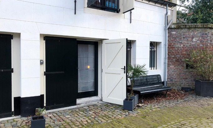 Binnenstad Apartment | Studio 't Pakhuis '1883'