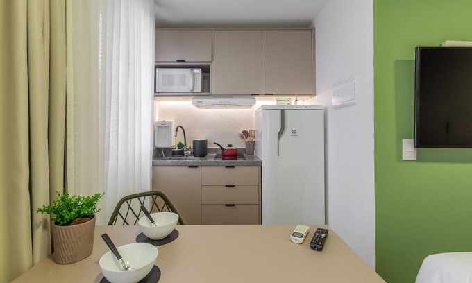 Prado Velho Condo | Studio versatile 1 double bed