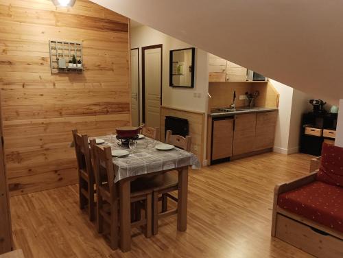 Villar-d'Arene Apartment | Studio Villar d'Arene Résidence la Meije Blanche
