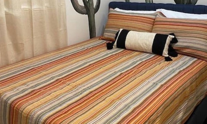 Roosevelt Apartment | Studio+Wifi+TV+Free Parking