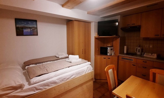Ambroz pod Krvavcem Apartment | Studio ZVOH on Krvavec