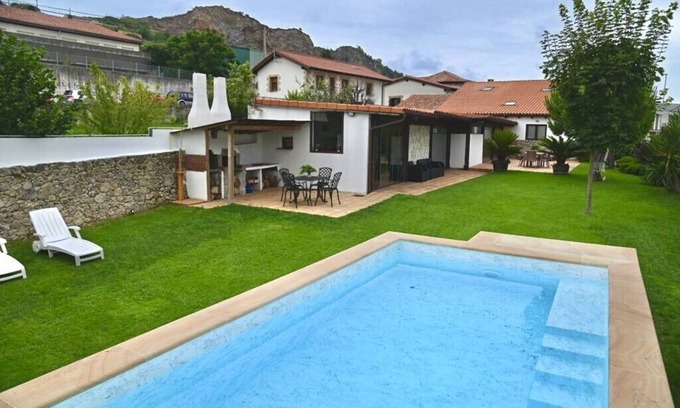 Penacastillo House | Studio12 vacation home with special charm
