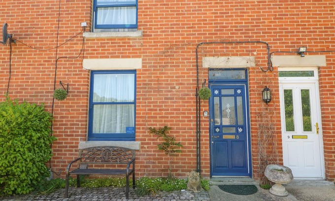 Studland Cottage | STUDLAND COTTAGE, pet friendly, with open fire in Studland