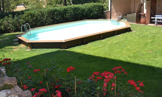 Giovi-Ponte Alla Chiassa Villa | Stunning villa for 11 people with WIFI, private pool, TV, patio and parking, close to Arezzo