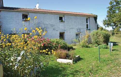 Saint-Avaugourd-des-Landes House | Stunning Home In St Avaugourd Des Lande
