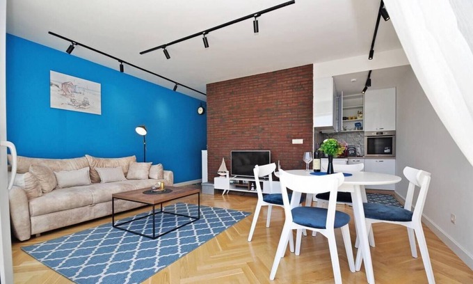 Dobrota Apartment | Stunning 1-Bed Apartment in Kotor