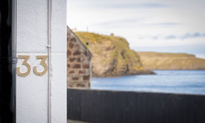 Pennan Cottage | Stunning 1 Bedroom Fishermans Cottage Located In The Beautiful Village Of Pennan