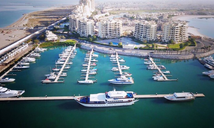 Al Hamra Village Apartment | STUNNING 2 BED APARTMENT