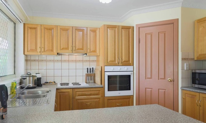 Merredin House | Stunning 2 Bedroom 2 Bathroom Home