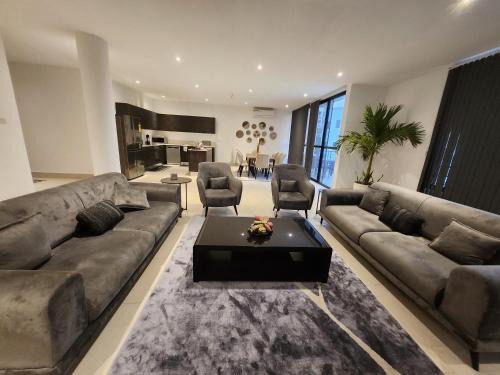 Serrekunda Apartment | Stunning 2 Bedroom App at Relax Complex