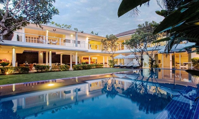 Jimbaran Bay Villa | Stunning 2-story modern white beach villa, Jimbaran Bay, Bali