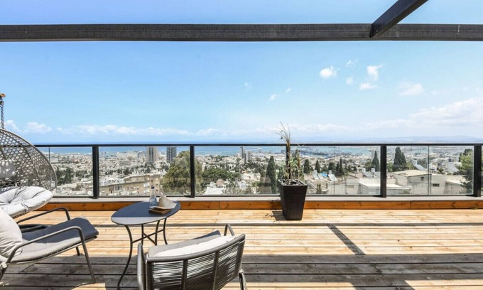 Haifa Apartment | Stunning 2BR Apartment with Ocean View in the City