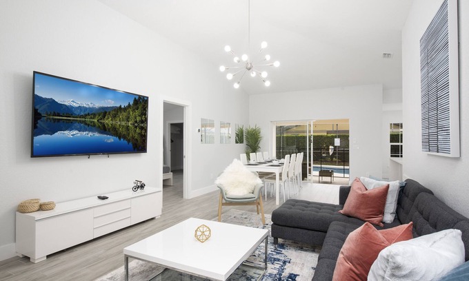 Silver Creek House | Stunning 3 bed/3 bath ★single home,Disney 9 miles