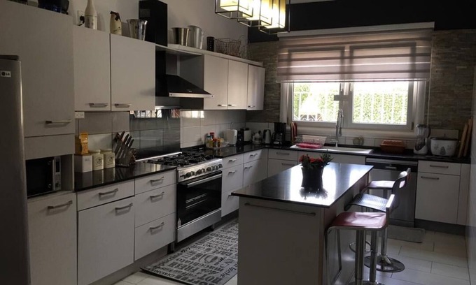 Nungua House | Stunning 3-Bed House in Tema-Ahenfie Villa