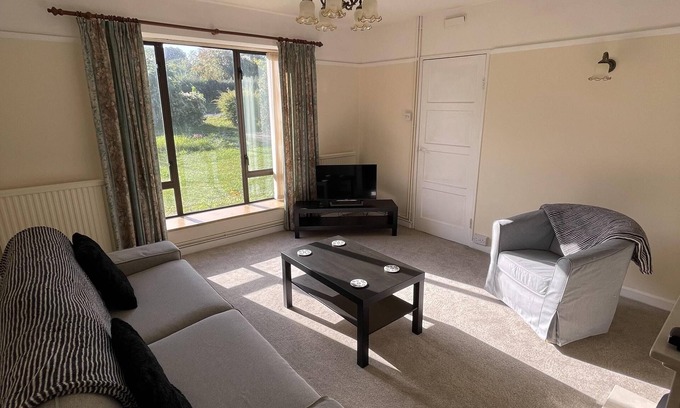 Newmarket House | Stunning 3-bed House in Newmarket