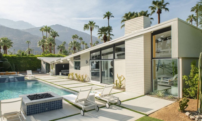 Twin Palms House | Stunning 4 bed/3 bath/Twin Palms/MCM Masterpiece with Pool/Spa/Fire Feature