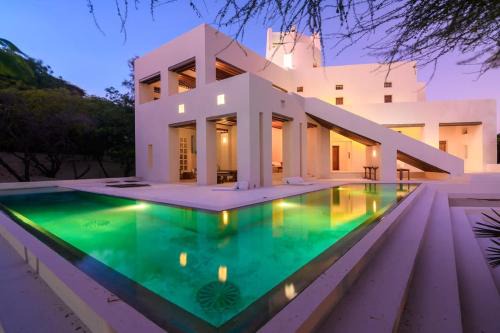 Lamu House | Stunning 4-bed Shela Villa with Panoramic Views