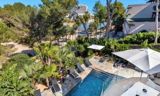 Cala Vinas Villa | Stunning 4 bed Villa with