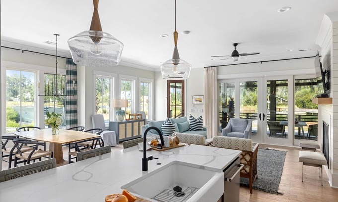 Palmetto Bluff House | Stunning 4 Bedroom Townhouse in the Heart of Moreland Village!