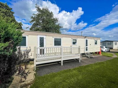 Scratby Other | Stunning 4 Berth Caravan In Seaside Village Of Scratby, Norfolk Ref 19150S