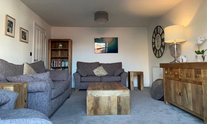 Westbury House | Stunning 4BD Family Getaway Westbury Wiltshire